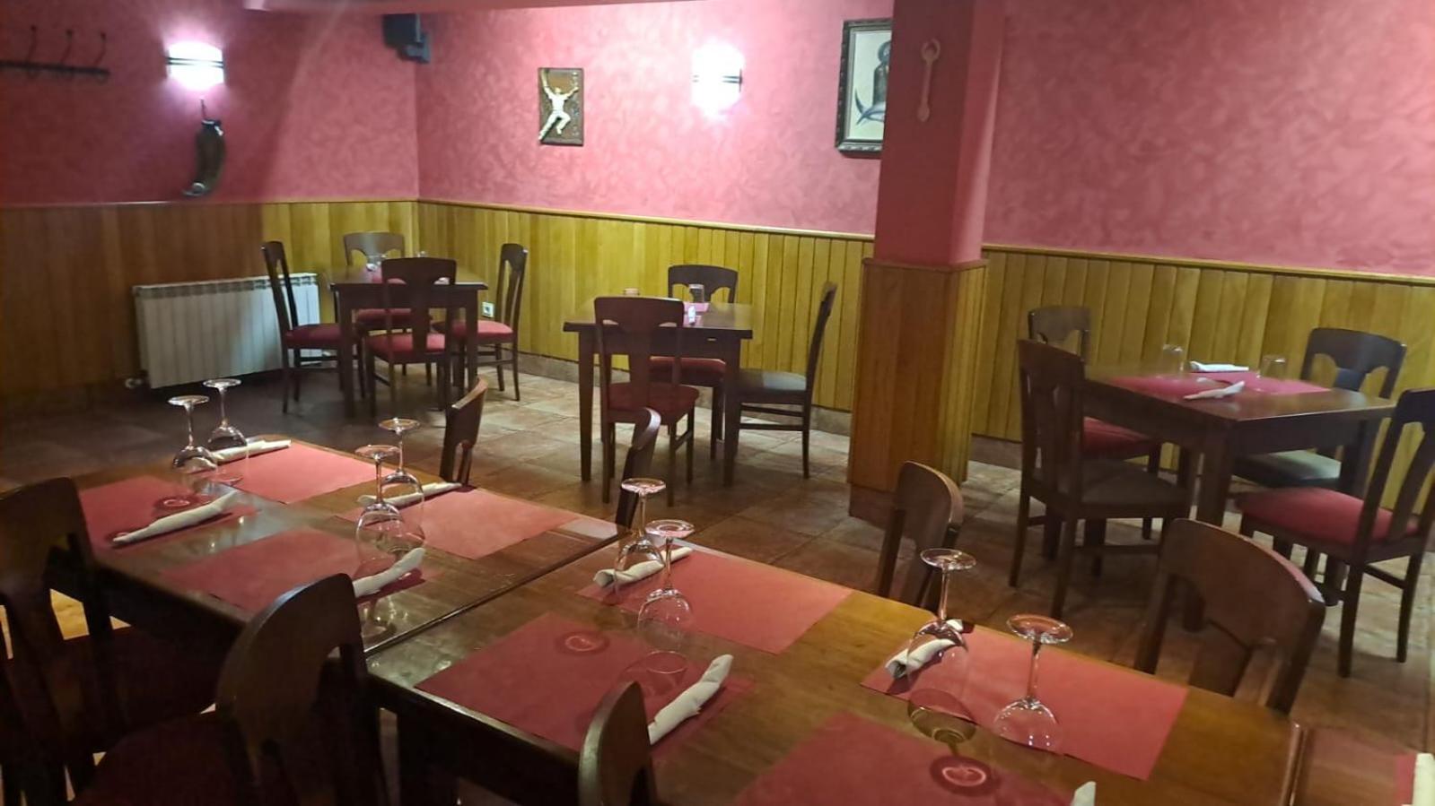 Posada De Oitz Oiz Bagian luar foto